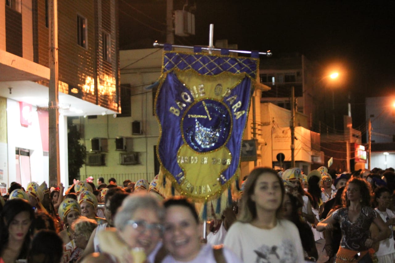 Blocos e baile de máscara esquentam prévia do Carnaval de Petrolina no final de semana 