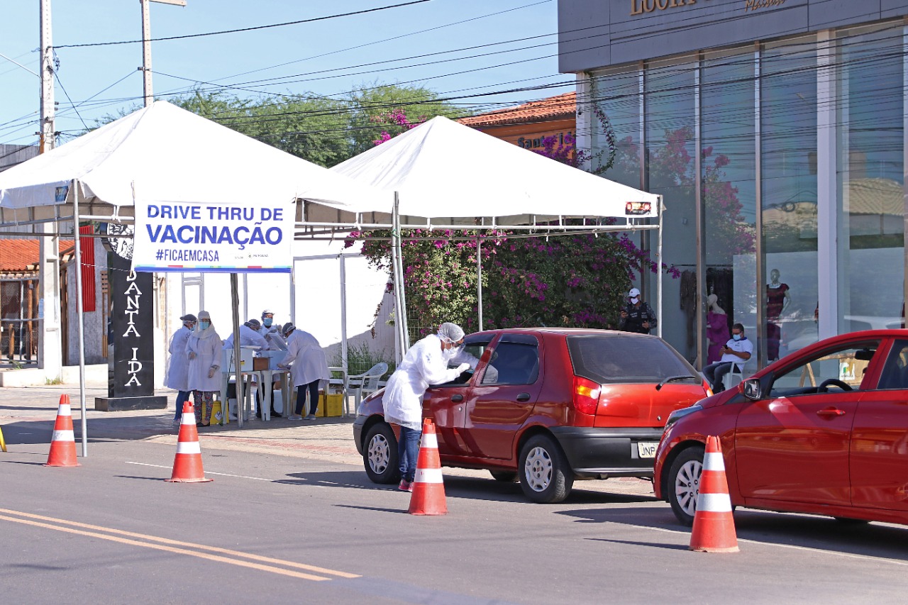 Prefeitura disponibiliza ‘drive thru’ de vacinação contra poliomielite neste sábado