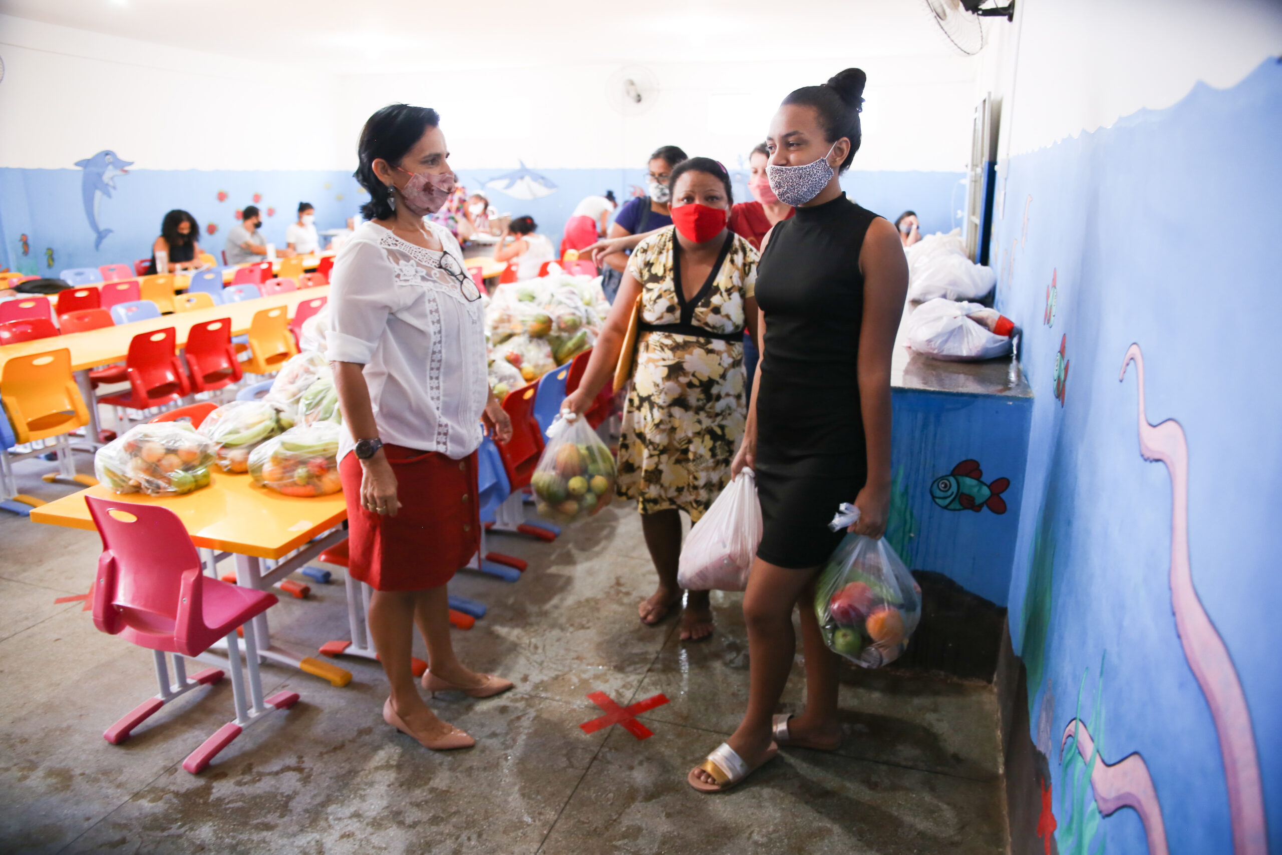 Kits natalinos devem reforçar fim de ano de 54 mil estudantes da rede municipal