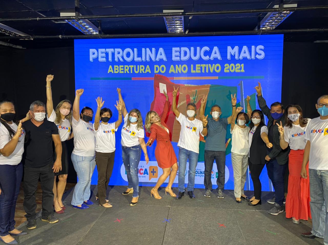 Novos investimentos e poesia de Bráulio Bessa foram destaque na abertura virtual do ano letivo de Petrolina