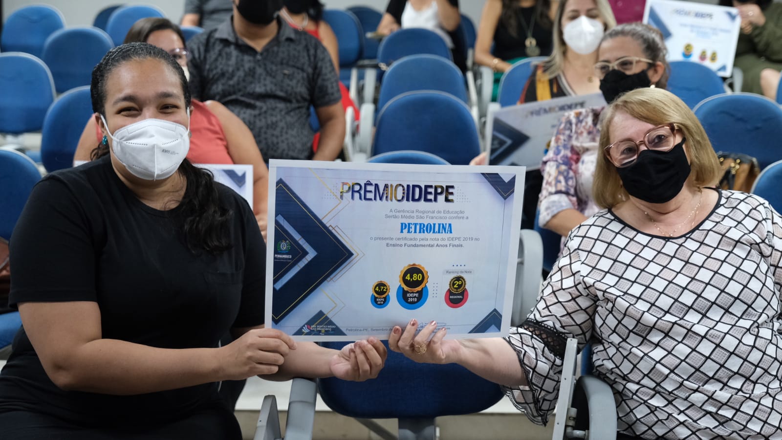 Prêmio IDEPE: Dez Escolas da Rede Municipal de Petrolina recebem certificados pelos resultados alcançados