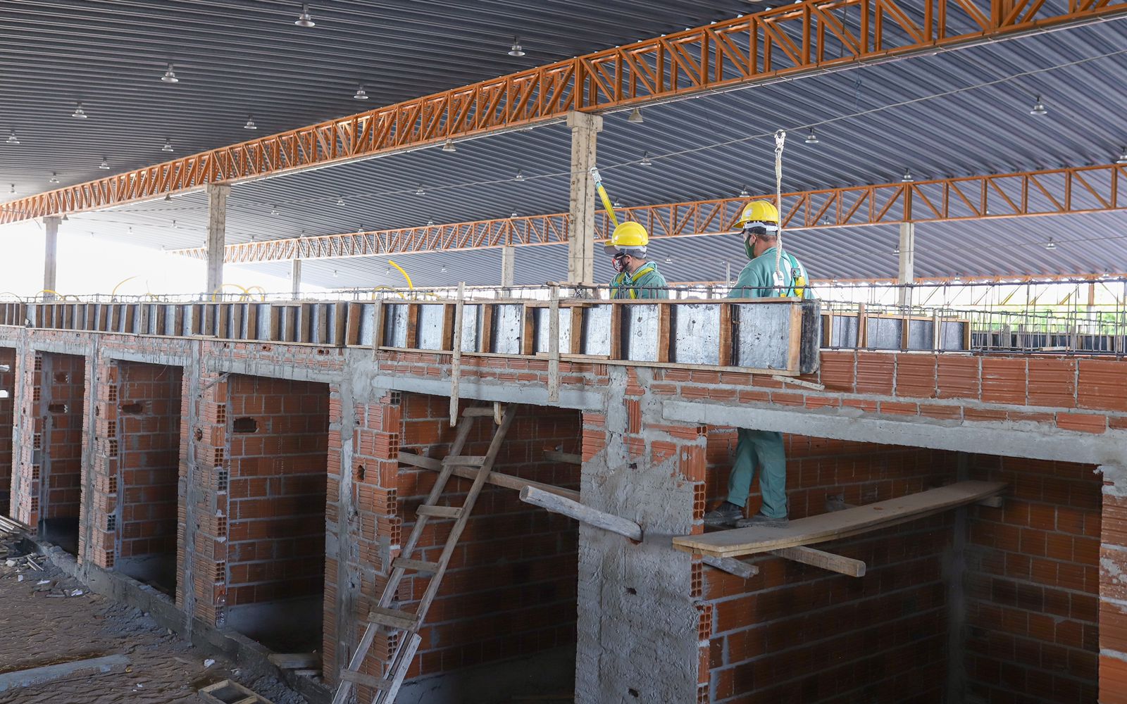 Feira Livre da Areia Branca está com 45% das obras executadas