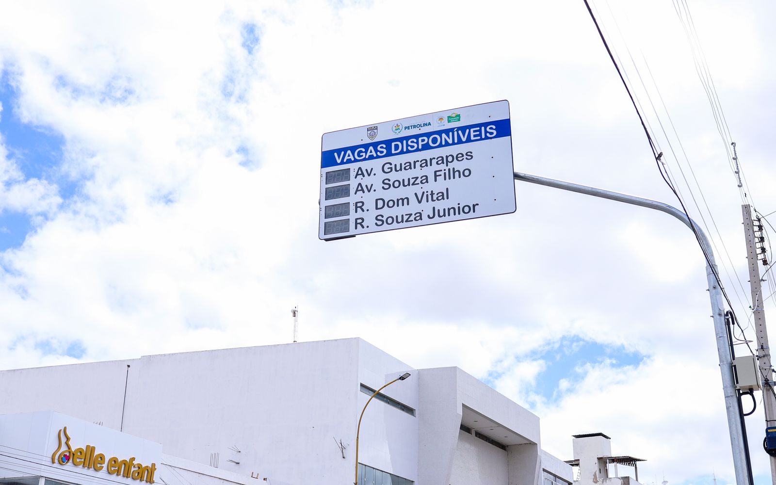 Petrolina sai na frente da capital e terá primeiro ‘estacionamento inteligente’ do Nordeste