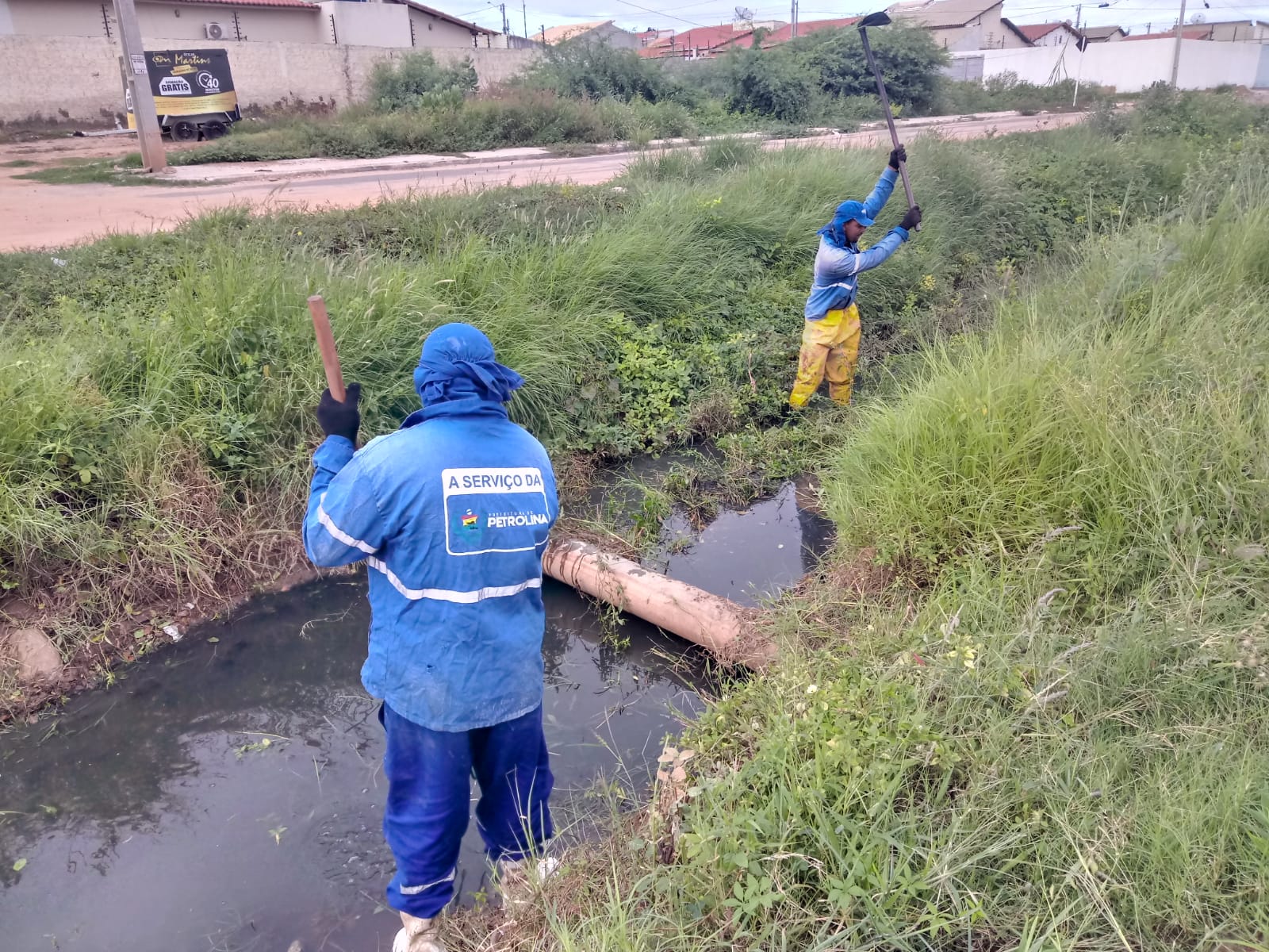 Prefeitura prioriza limpeza de canais neste mês de março em Petrolina