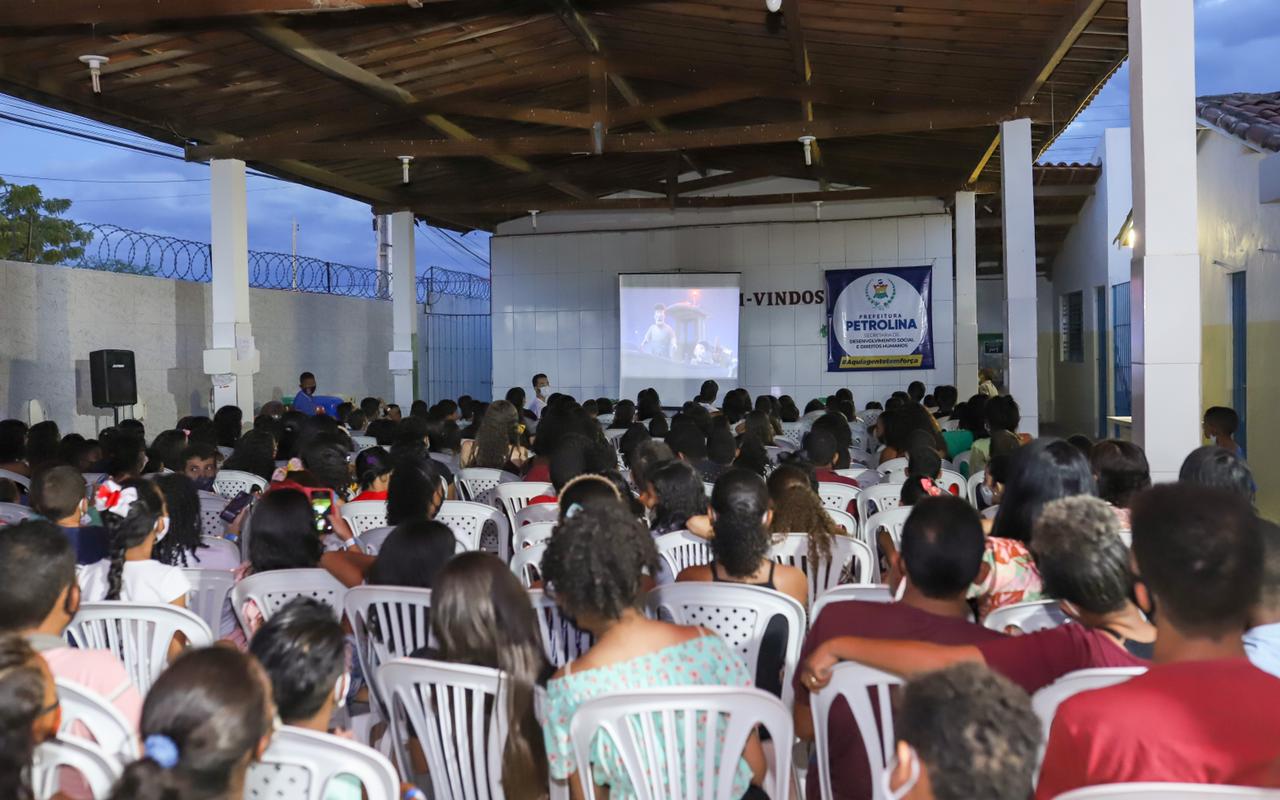 Cine Comunidade: prefeitura levará sessão de cinema a moradores do Alto do Cocar