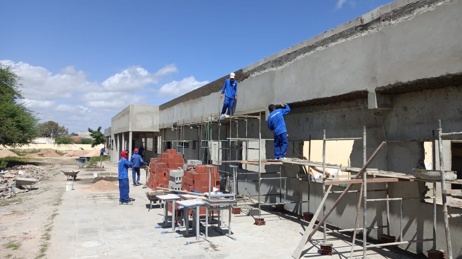 Prefeitura de Petrolina investe mais de R$ 1 milhão na reforma e ampliação da Escola João Batista             