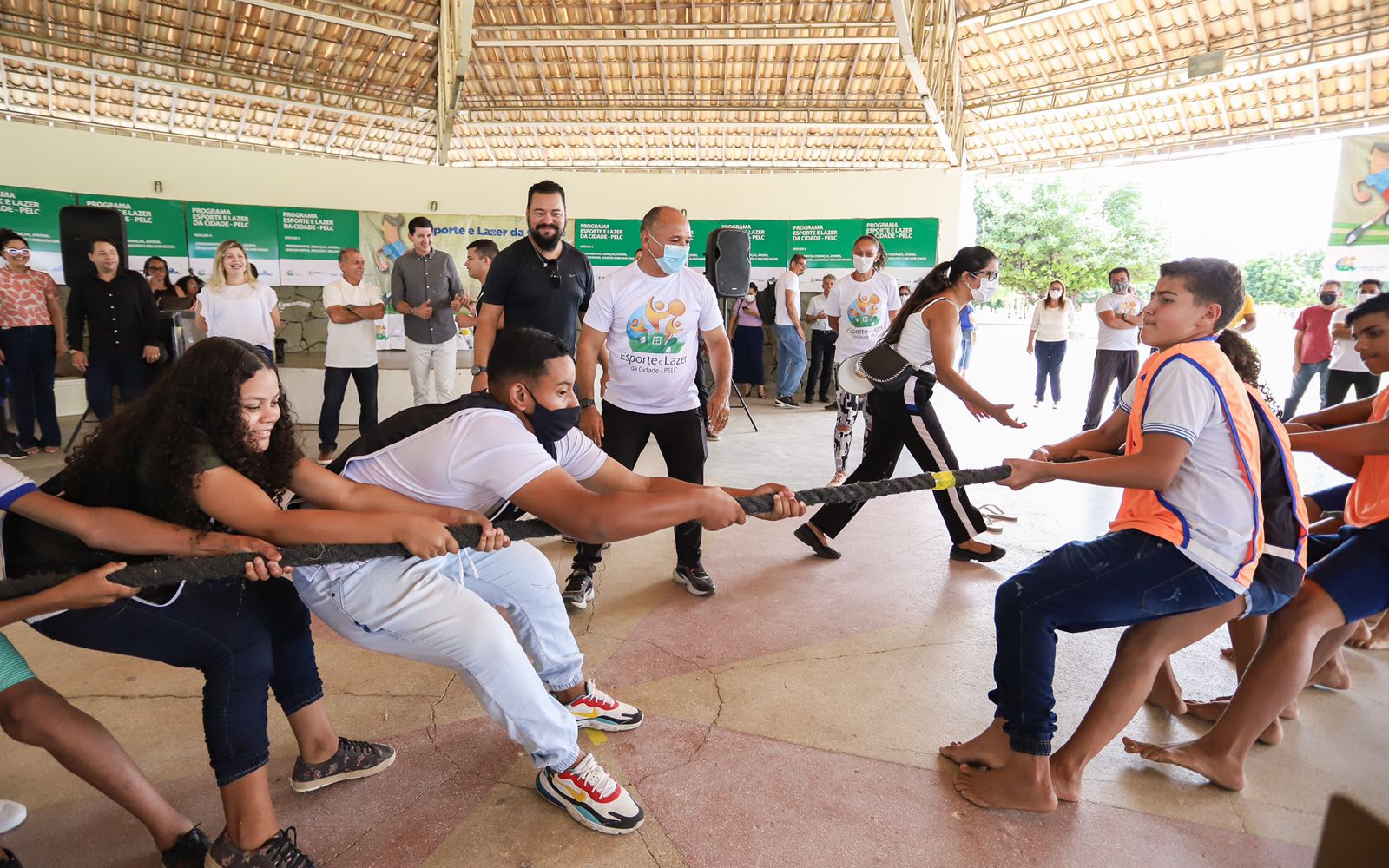 Programa Esportivo beneficiou mais de 4 mil pessoas, num investimento de total de R$ 2 milhões em Petrolina