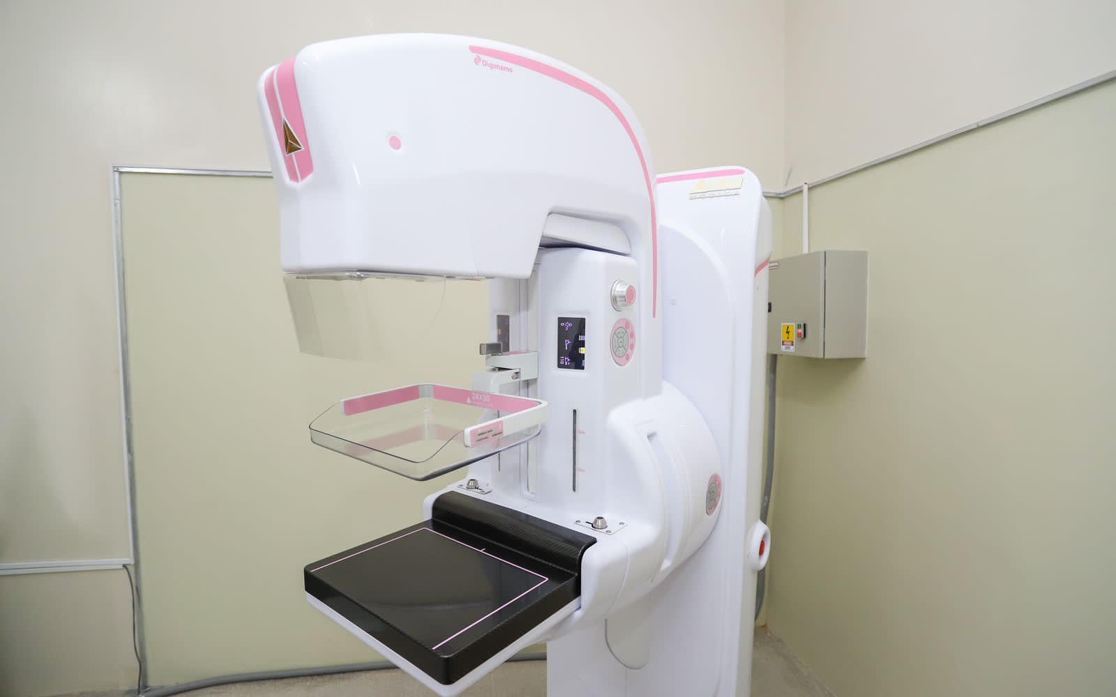 Prefeitura de Petrolina reforça importância em fazer exame de mamografia anualmente