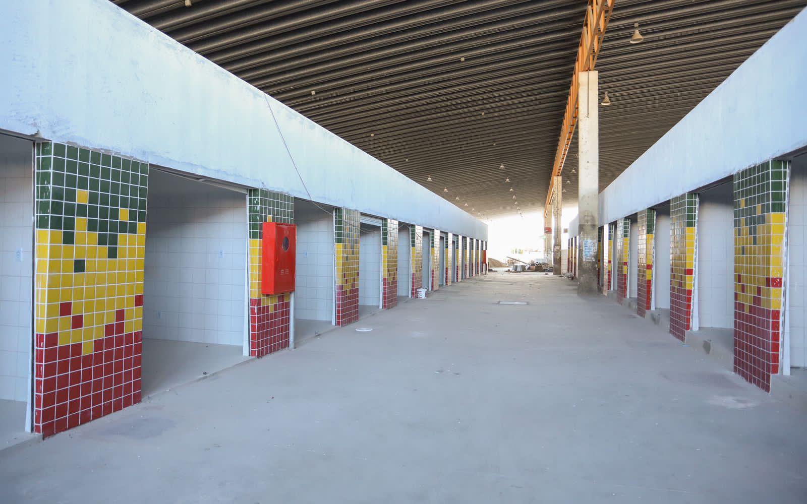 Feira da Areia Branca: Nova estrutura está em fase final e feirantes cadastrados receberão boxes padronizados