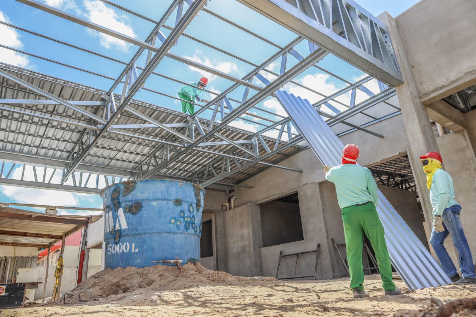 Obras de construção de Escola e Creche no Nova Petrolina irão mudar a realidade dos estudantes do bairro
