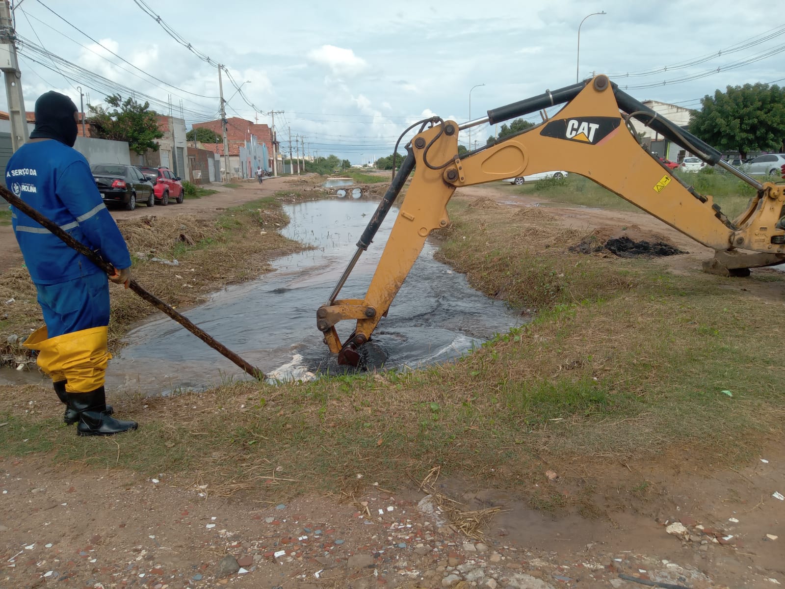 Prefeitura intensifica ações de drenagem nos bairros após chuvas em Petrolina