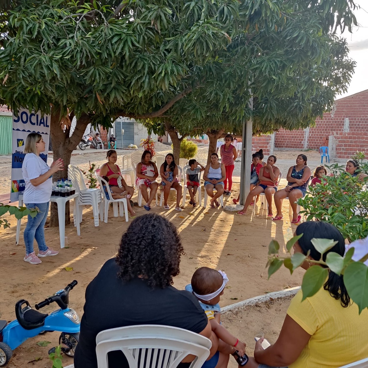 Residenciais de Petrolina recebem cursos gratuitos de qualificação em diversas áreas