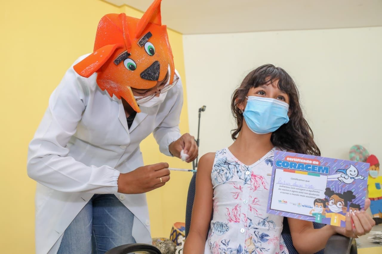 COVID-19: Petrolina disponibiliza novas doses da Pfizer baby e centraliza Pfizer pediátrica