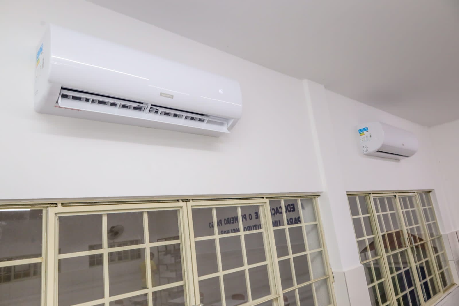 Mais conforto e bem-estar: Estudantes e professores de Petrolina comemoram a climatização da Rede de Ensino 