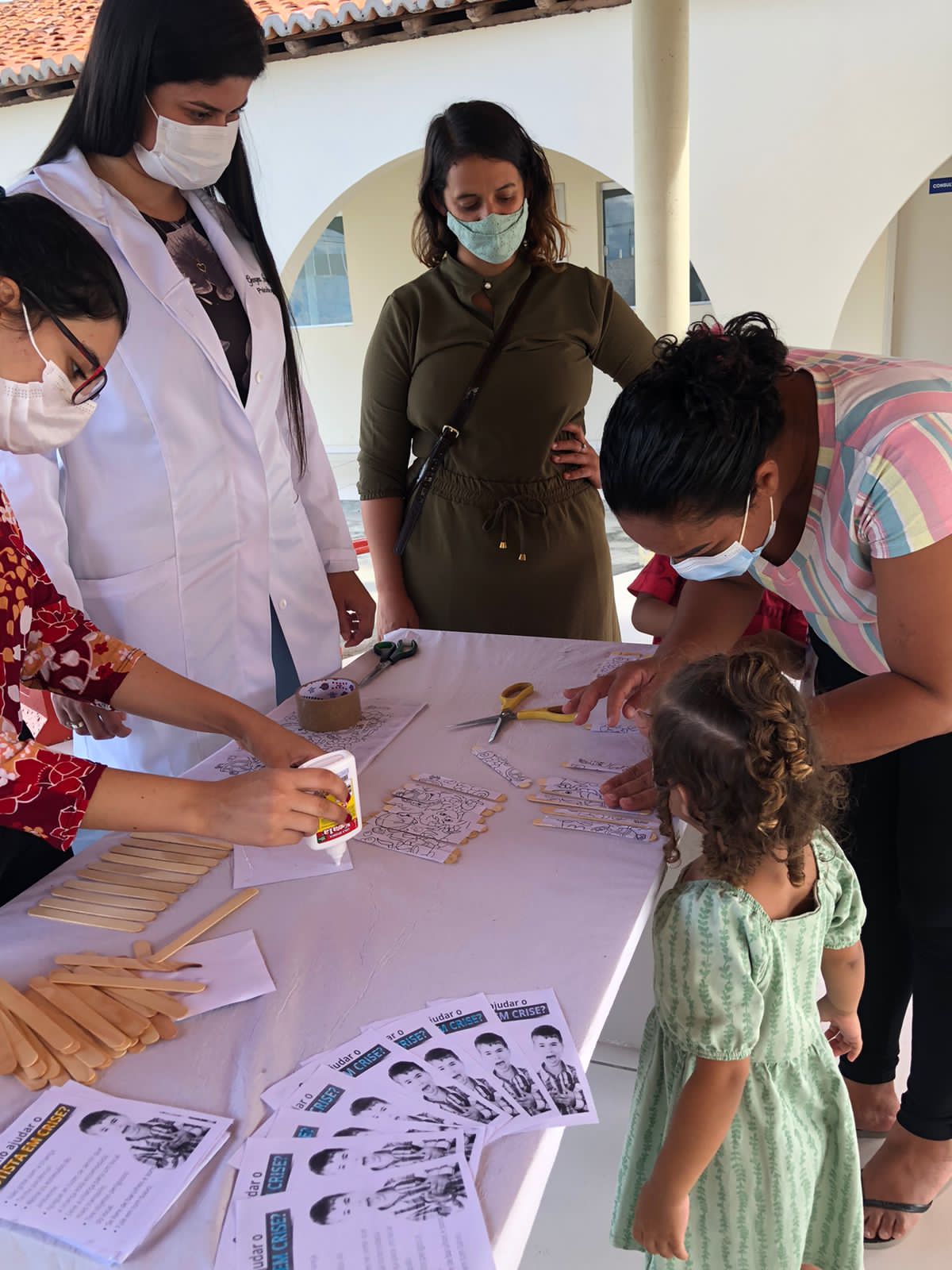 Secretária de Saúde promove ações educativas e práticas integrativas em alusão ao mês do Transtorno do Espectro Autista 