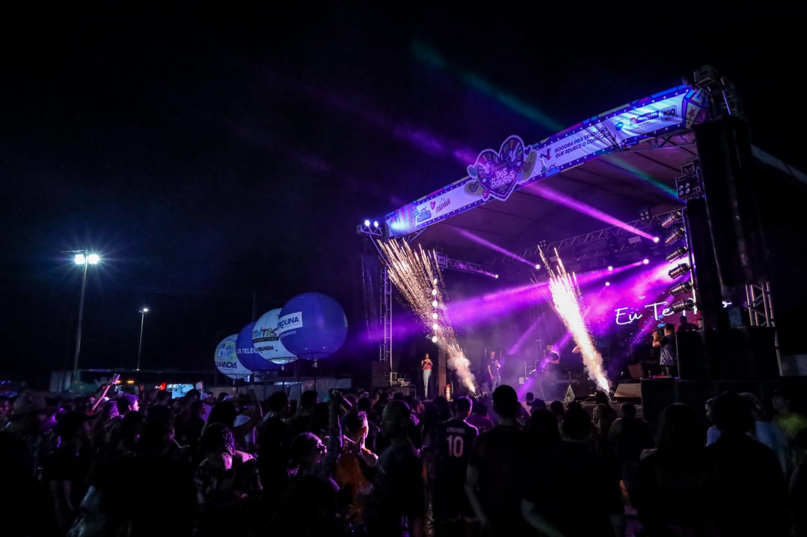 São João dos Bairros se despede com pátio lotado na Cohab Massagano 