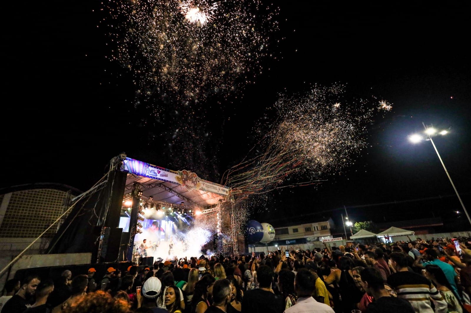 Segunda noite do São João dos Bairros foi marcada por muita animação e forró no José e Maria  