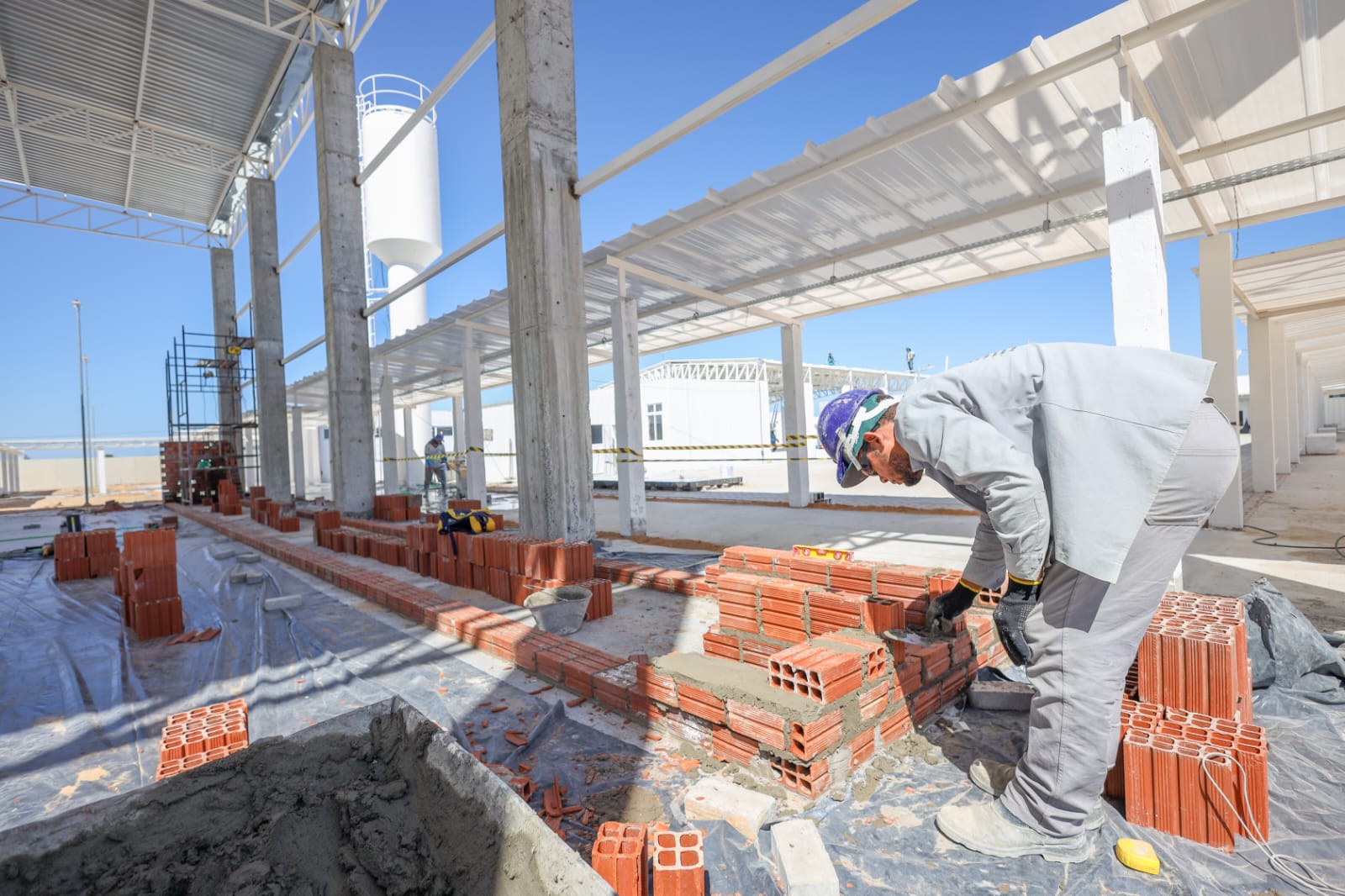 Moradores do Bairro Antônio Cassimiro vislumbram construção do futuro com nova Escola de Tempo Integral 