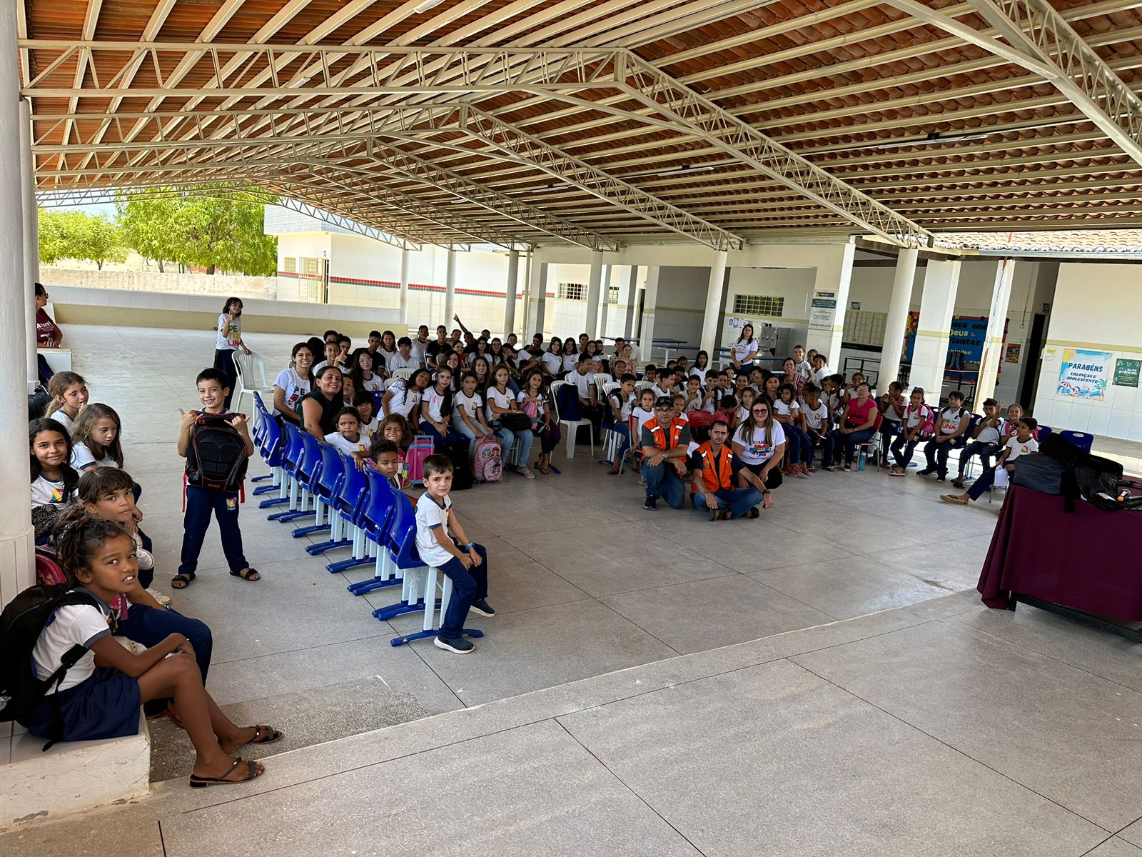 Defesa Civil de Petrolina leva conhecimento para crianças em Cristália    