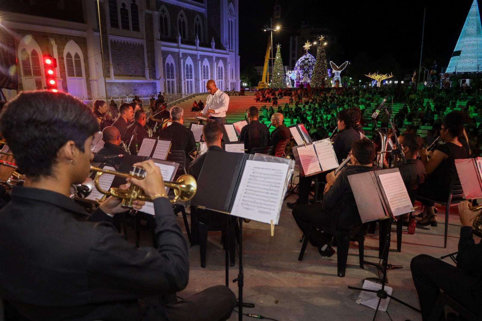 Petrolina: Natal Luz contará com apresentações culturais e musicais neste final de semana 