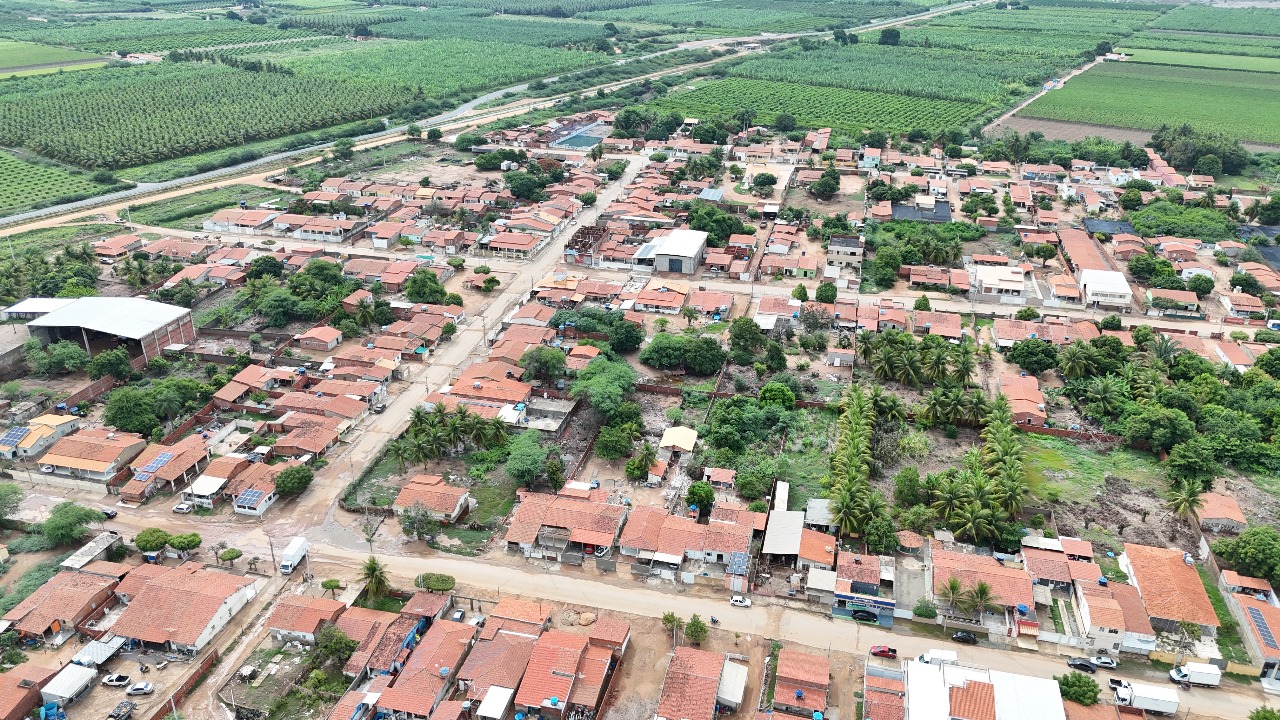 Prefeitura mobiliza força-tarefa no N-7 para serviços de drenagem e atendimento da população