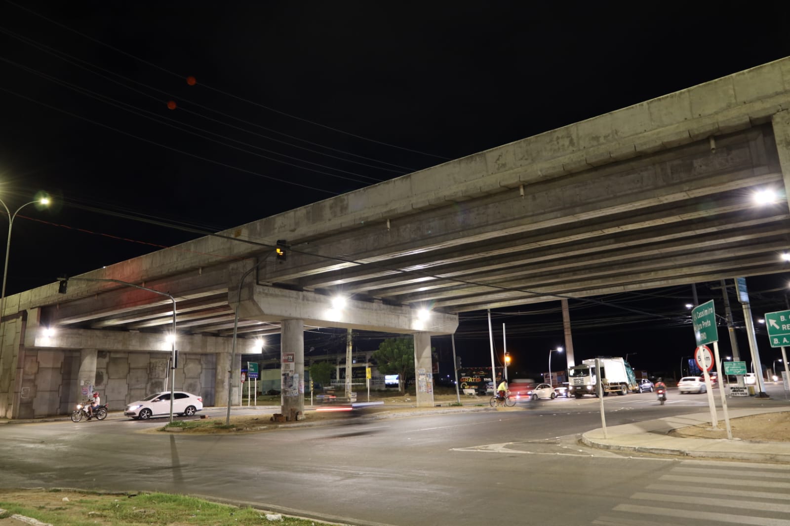 Prefeitura amplia iluminação em viadutos da cidade garantido mais segurança em Petrolina