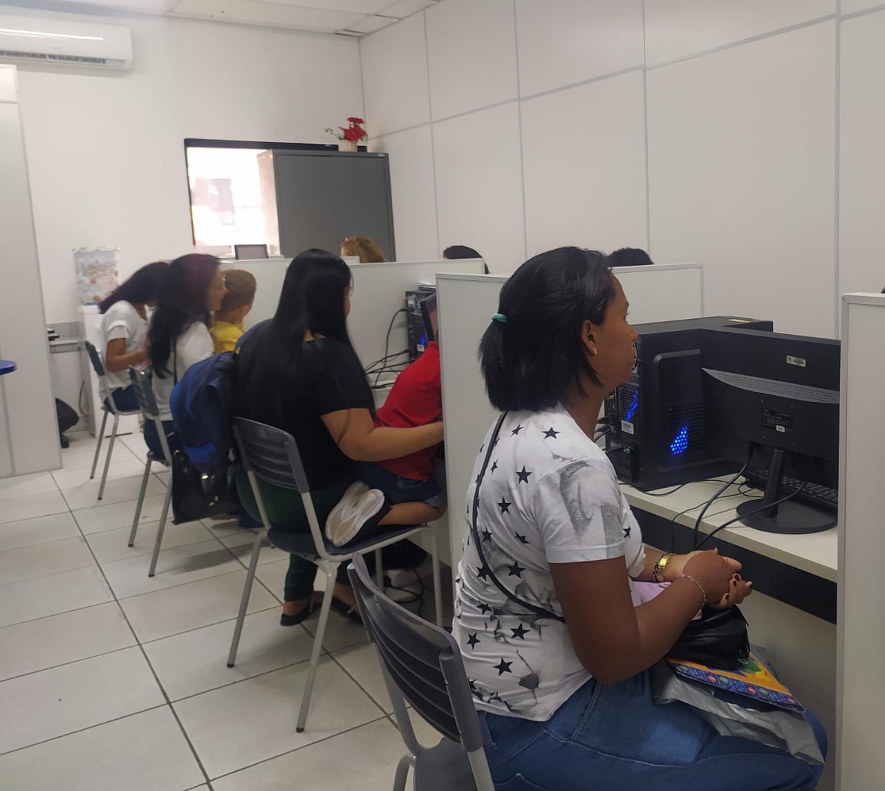 Matrículas 2024: Estudantes da Educação Inclusiva de Petrolina tem cadastro prioritário    