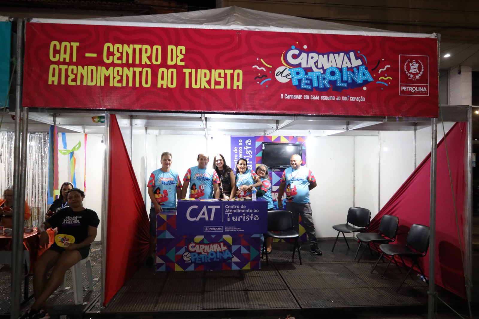 Centro de Atendimento ao Turista auxilia visitantes durante o Carnaval de Petrolina   