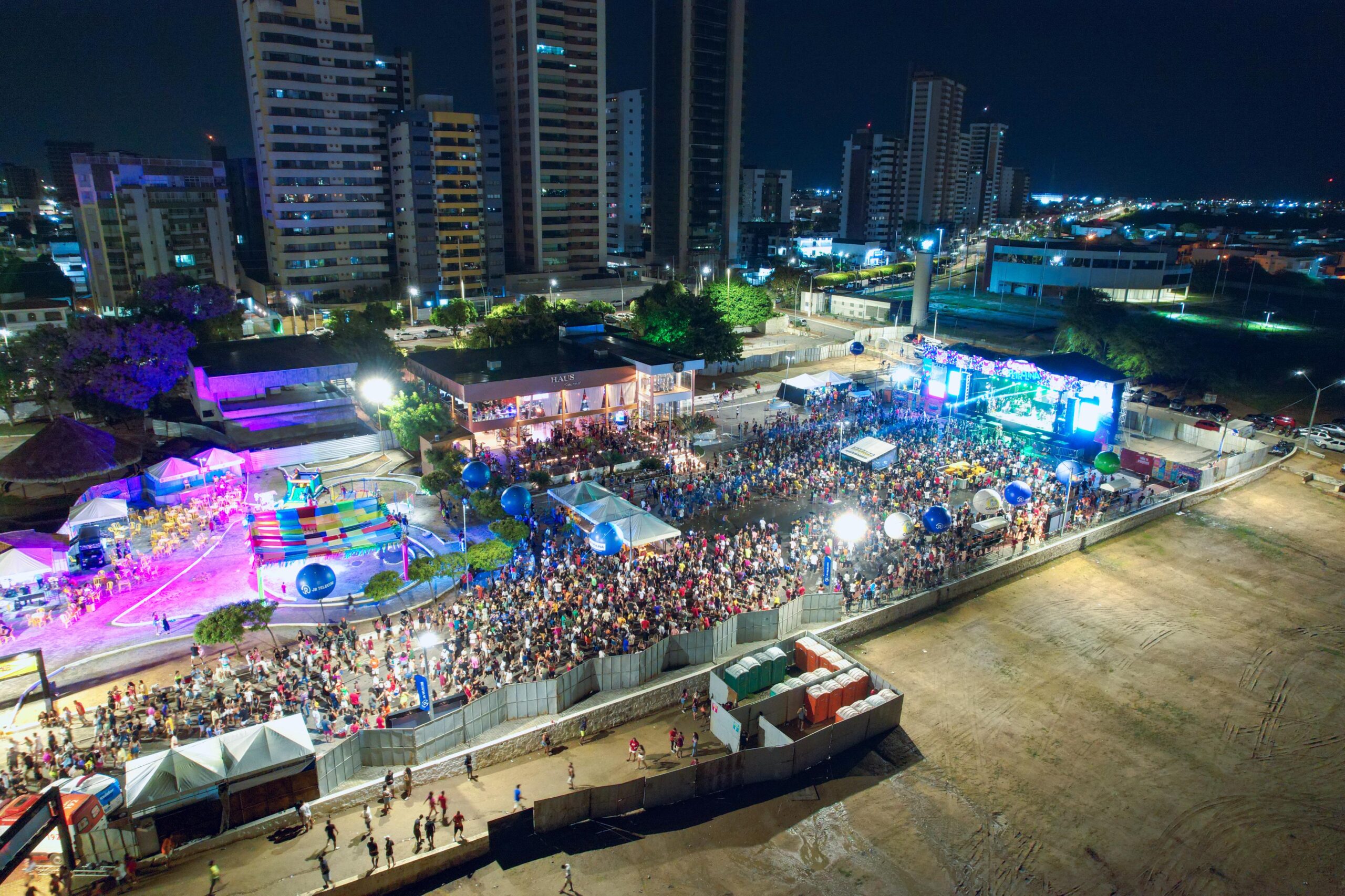 Carnaval de Petrolina ganha as ruas da cidade e é sucesso de público