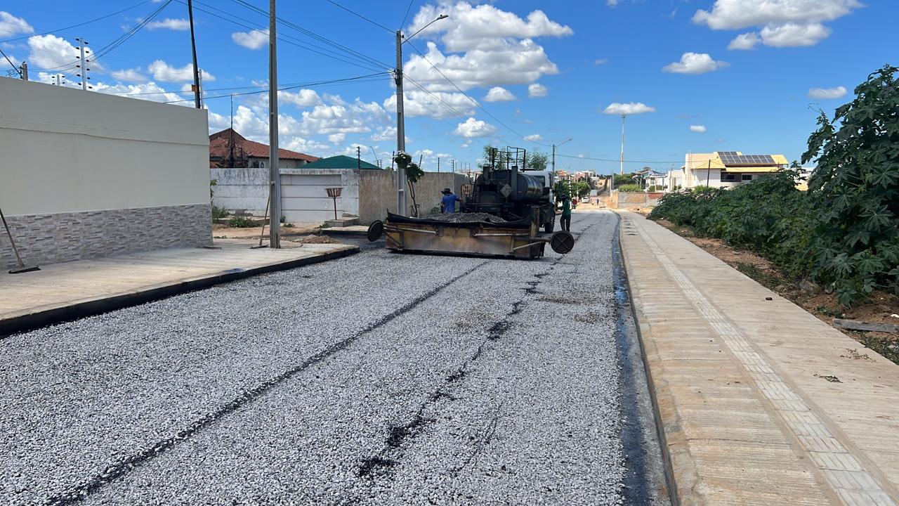 Com previsão de entrega para junho, obras no Jatobá vão melhorar a drenagem do bairro em Petrolina