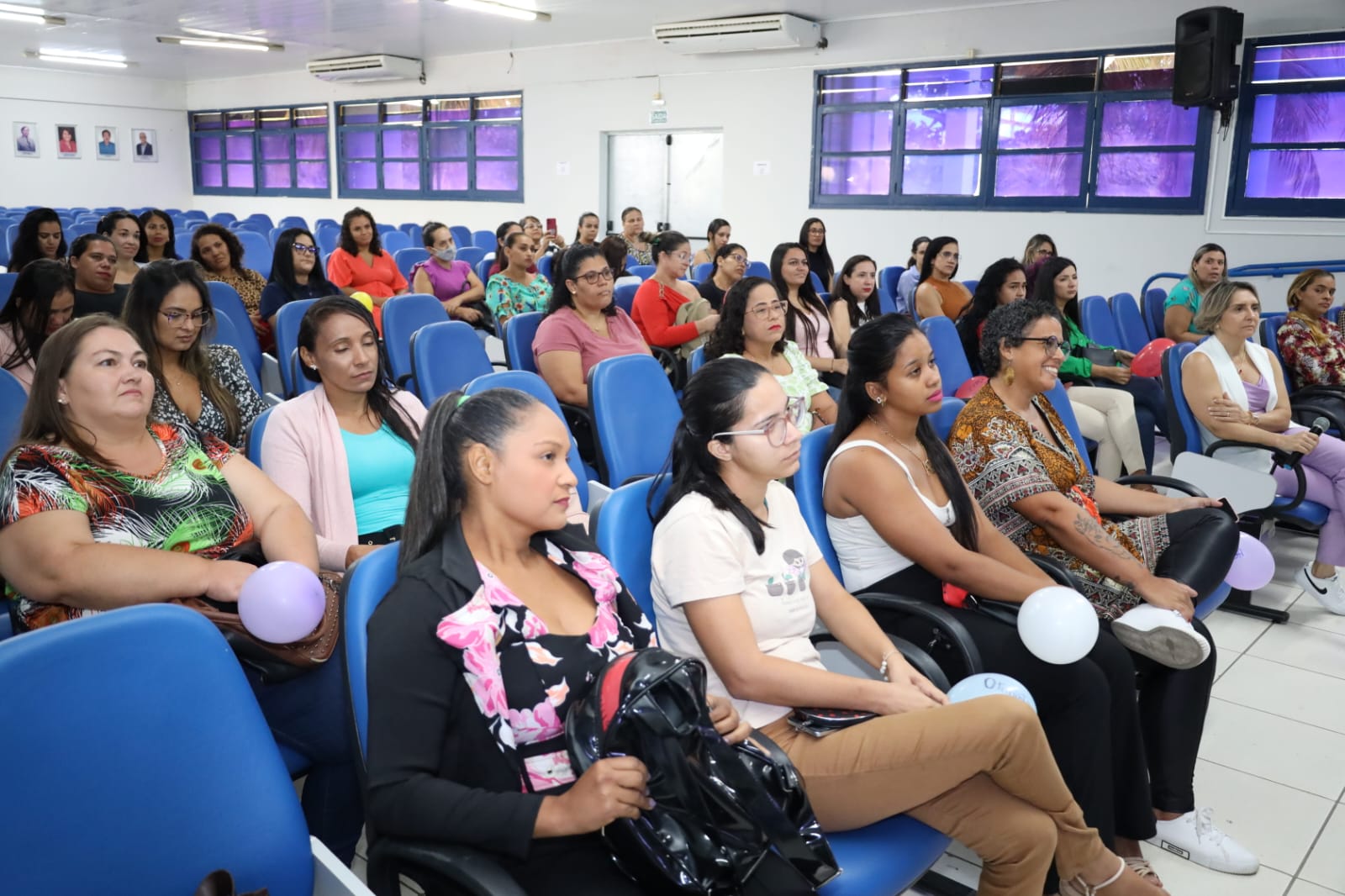 Prefeitura de Petrolina promove evento de acolhimento e autocuidado para as mães atípicas dos estudantes da rede de ensino