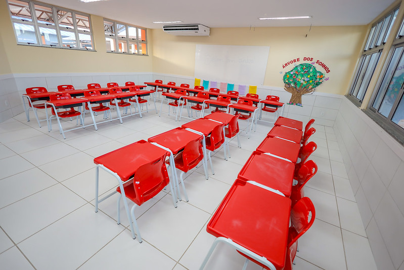 Prefeitura de Petrolina vai ampliar atendimento na rede de ensino com a construção de 60 salas de aula