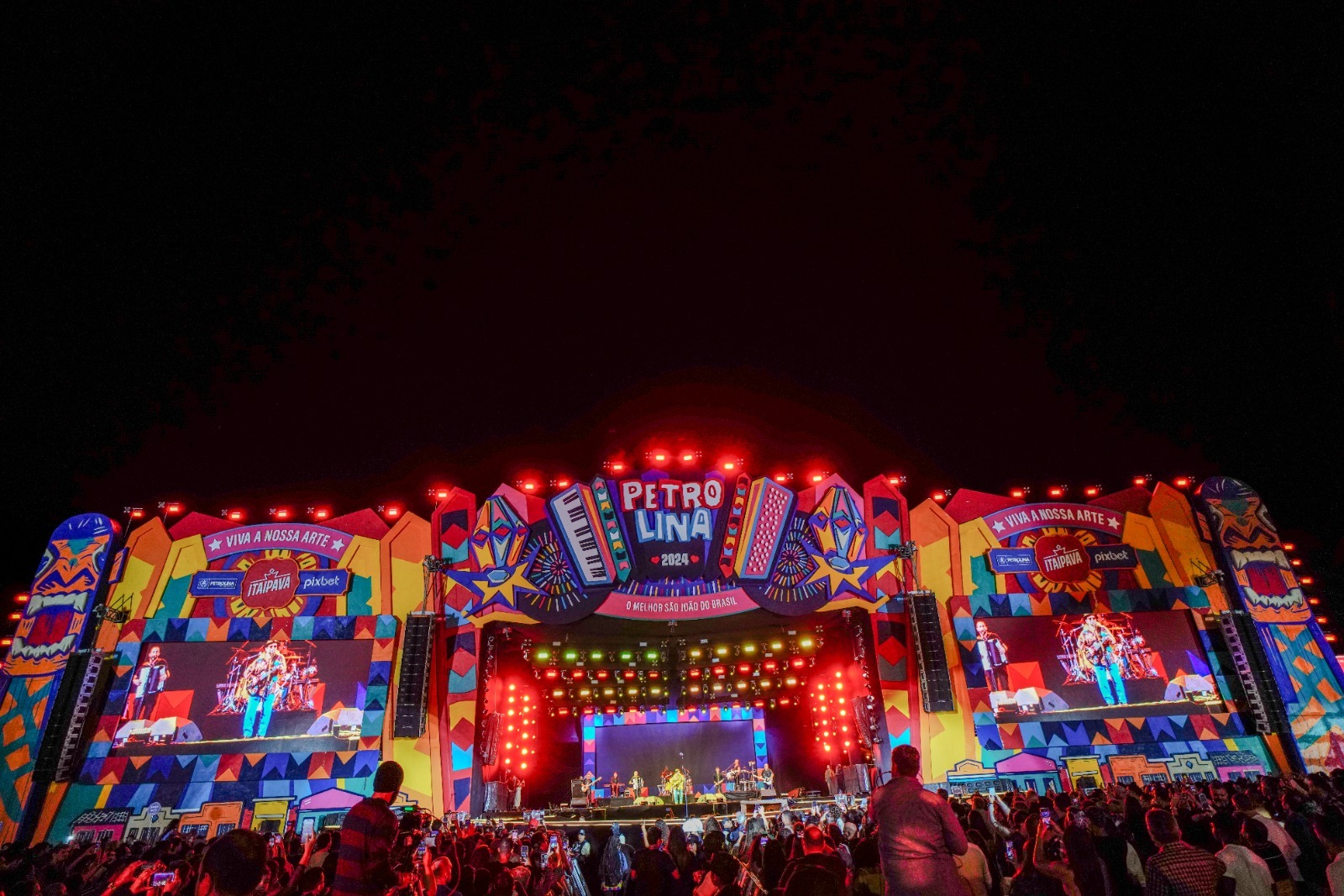 Shows memoráveis de Geraldo Azevedo e Alceu Valença unem tradição e cultura no São João de Petrolina