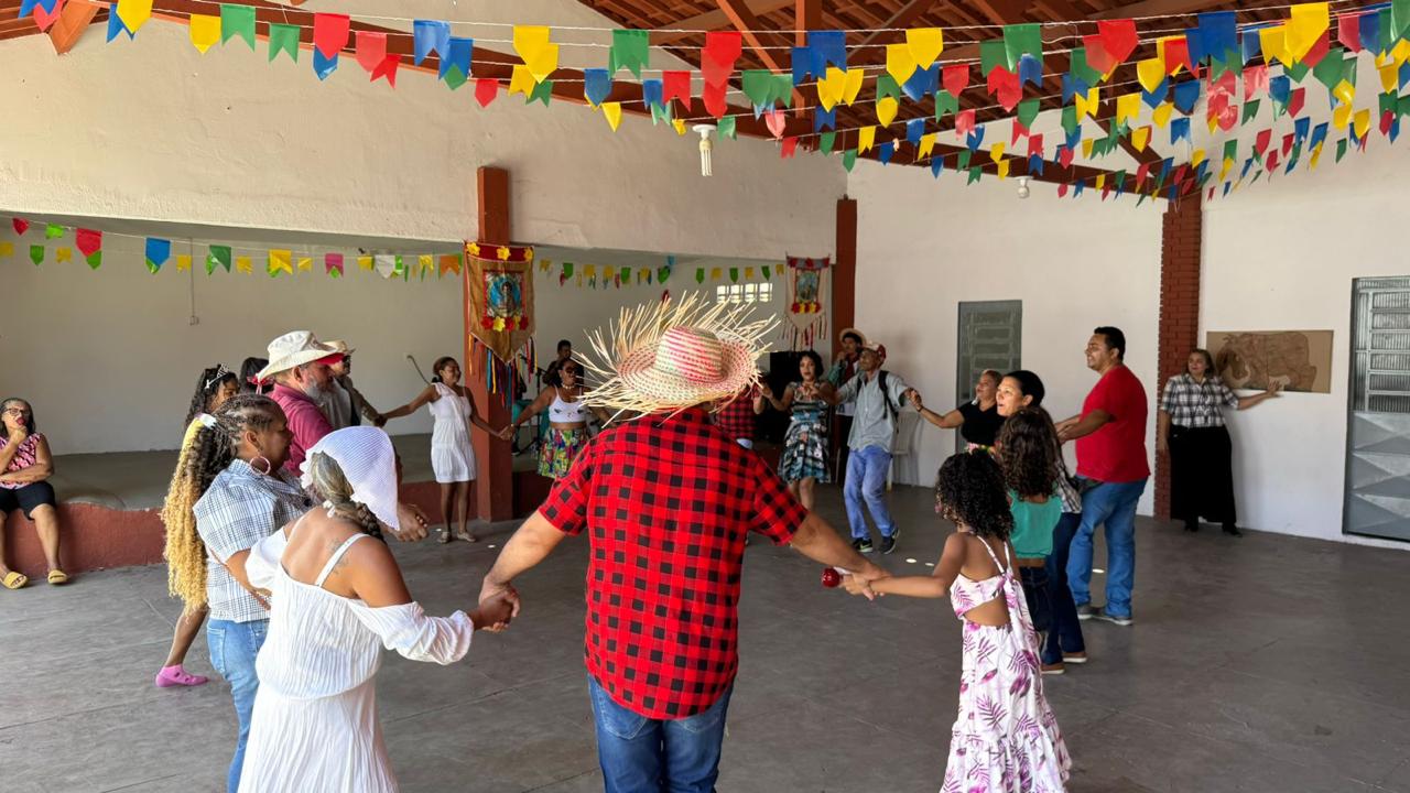 ‘Arraiá da Saúde Mental’: com muita alegria e diversão Prefeitura de Petrolina promove São João para usuários dos CAPS