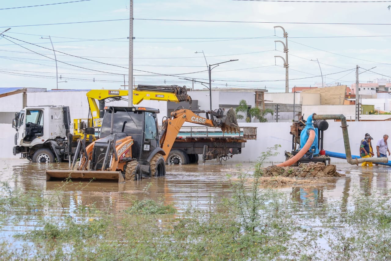 Defesa Civil de Petrolina segue com monitoramento das áreas mais afetadas pelas chuvas