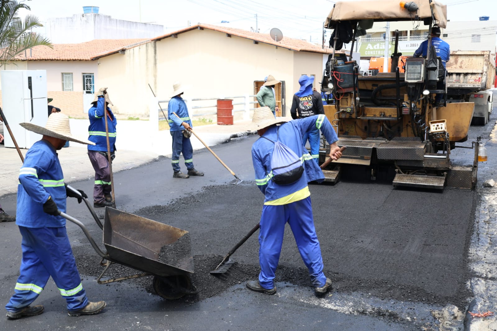Bairro São José é atendido com obras de recapeamento em Petrolina