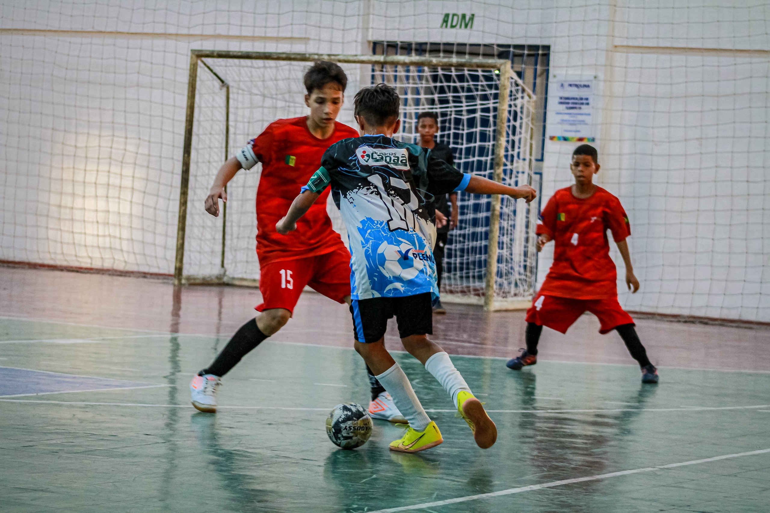 Com incentivo da Prefeitura, Escolas Municipais estreiam na 26ª Edição da Copa Petrolina de Futsal