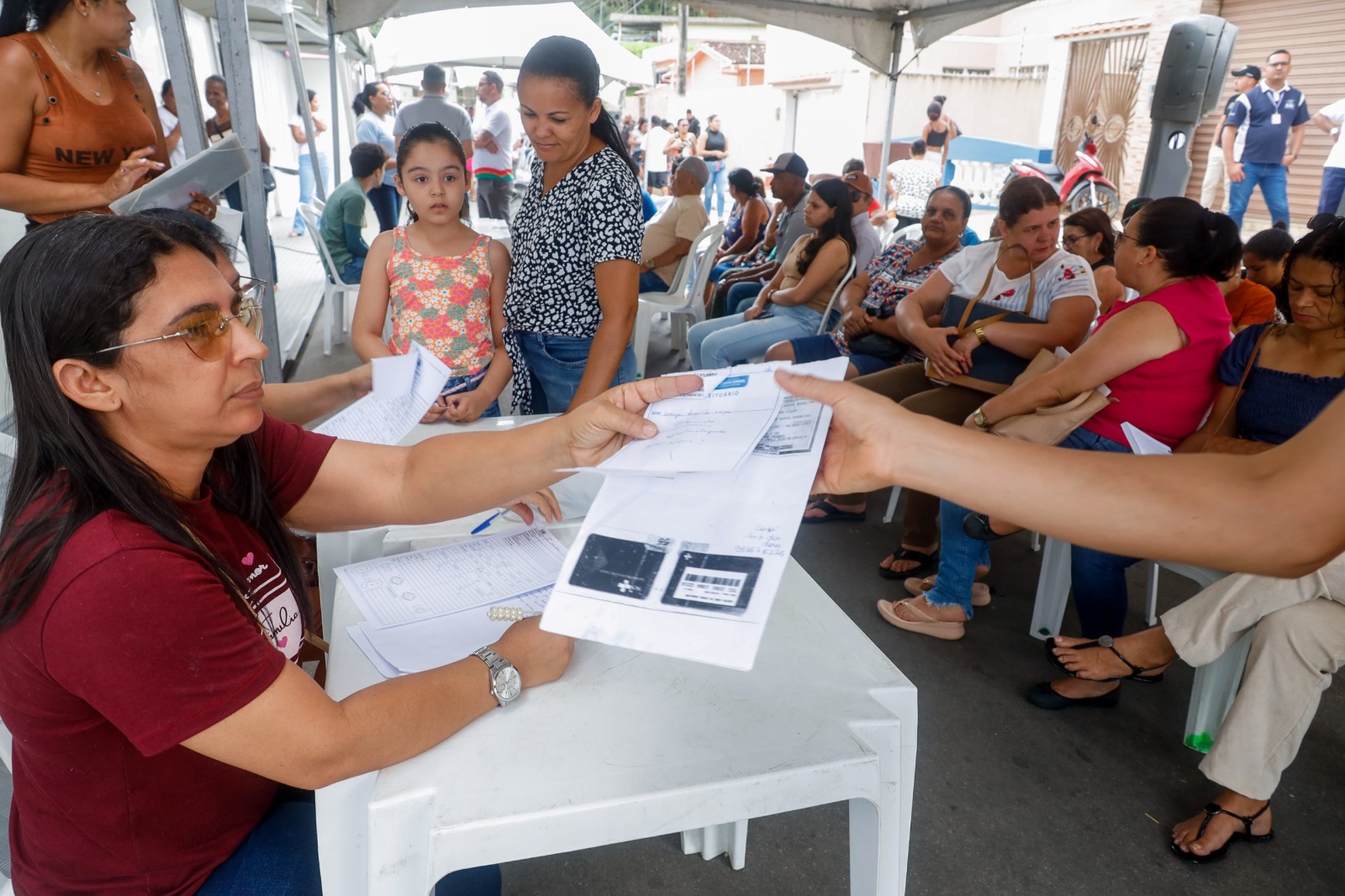 Petrolina recebe ‘Alepe Cuida’ com serviços gratuitos de saúde, cidadania e autocuidado