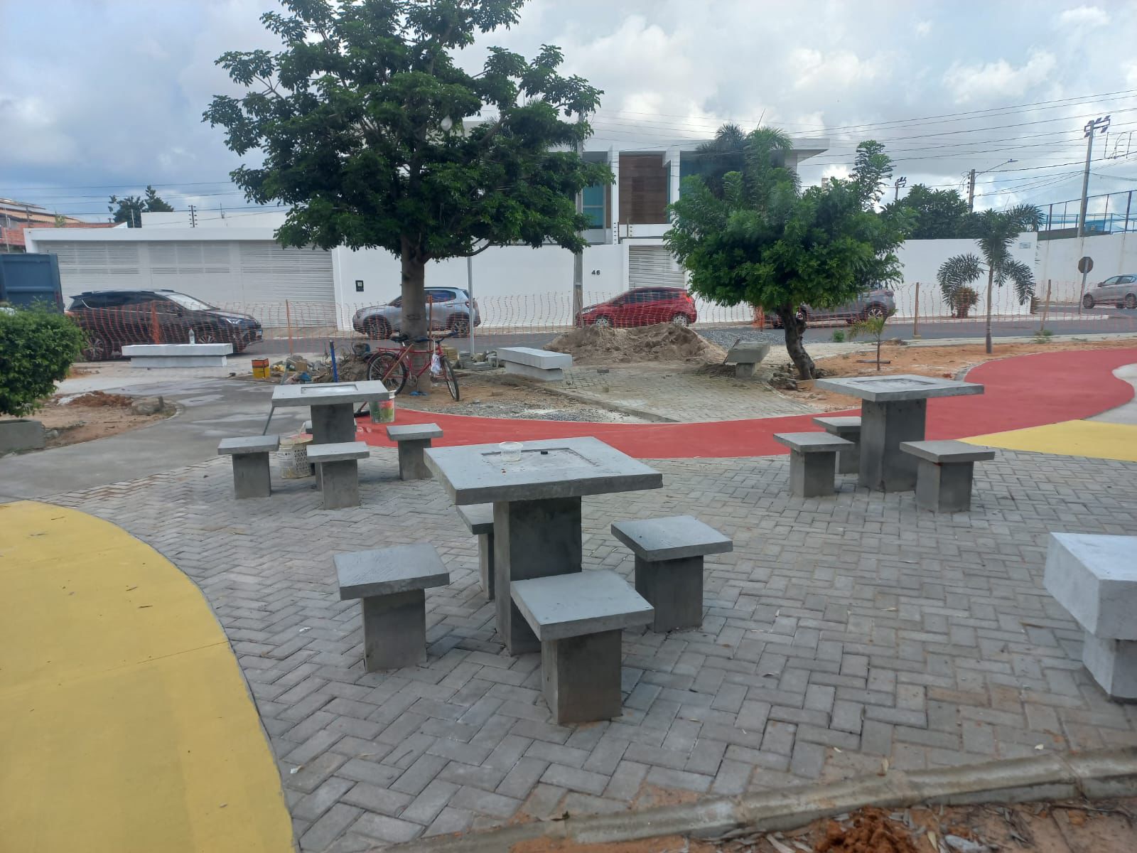 Com mais investimento em lazer, Prefeitura prepara entrega de mais uma praça em Petrolina