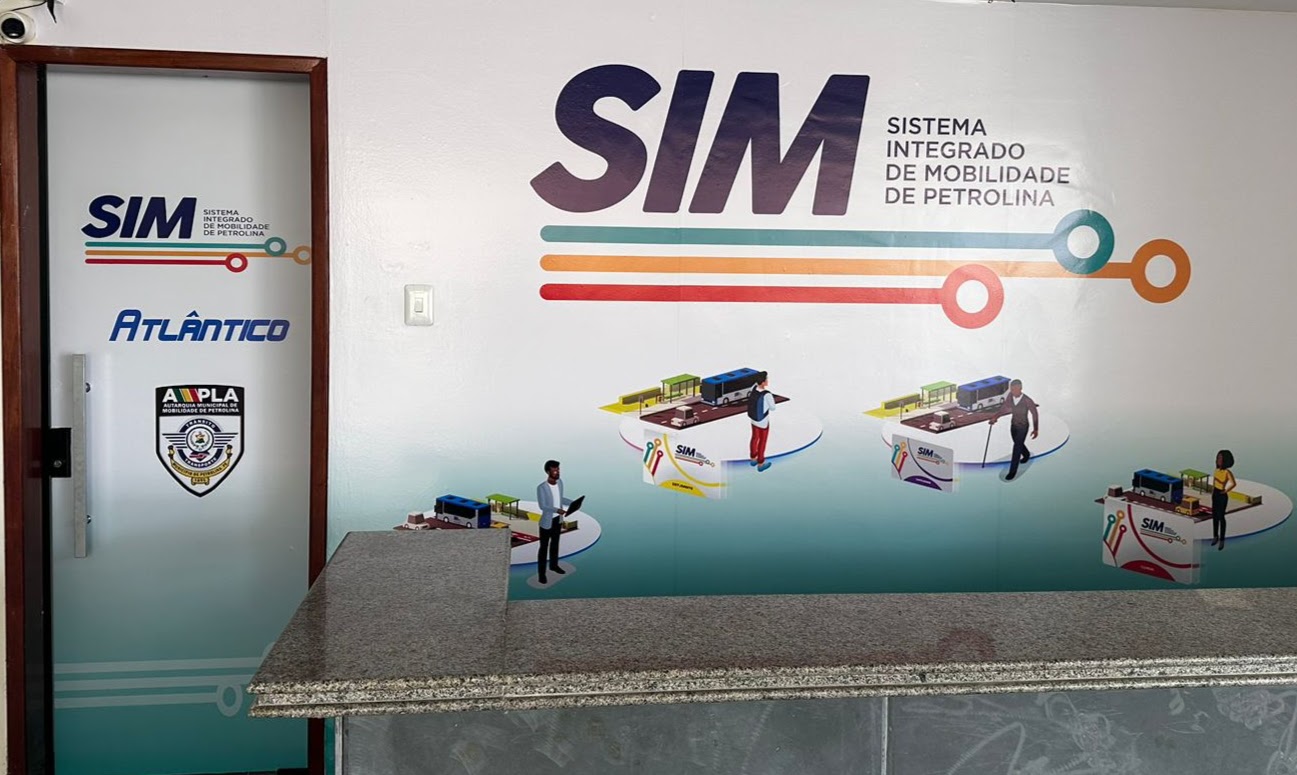 Prefeitura de Petrolina orienta estudantes sobre cadastro para meia passagem estudantil em 2026