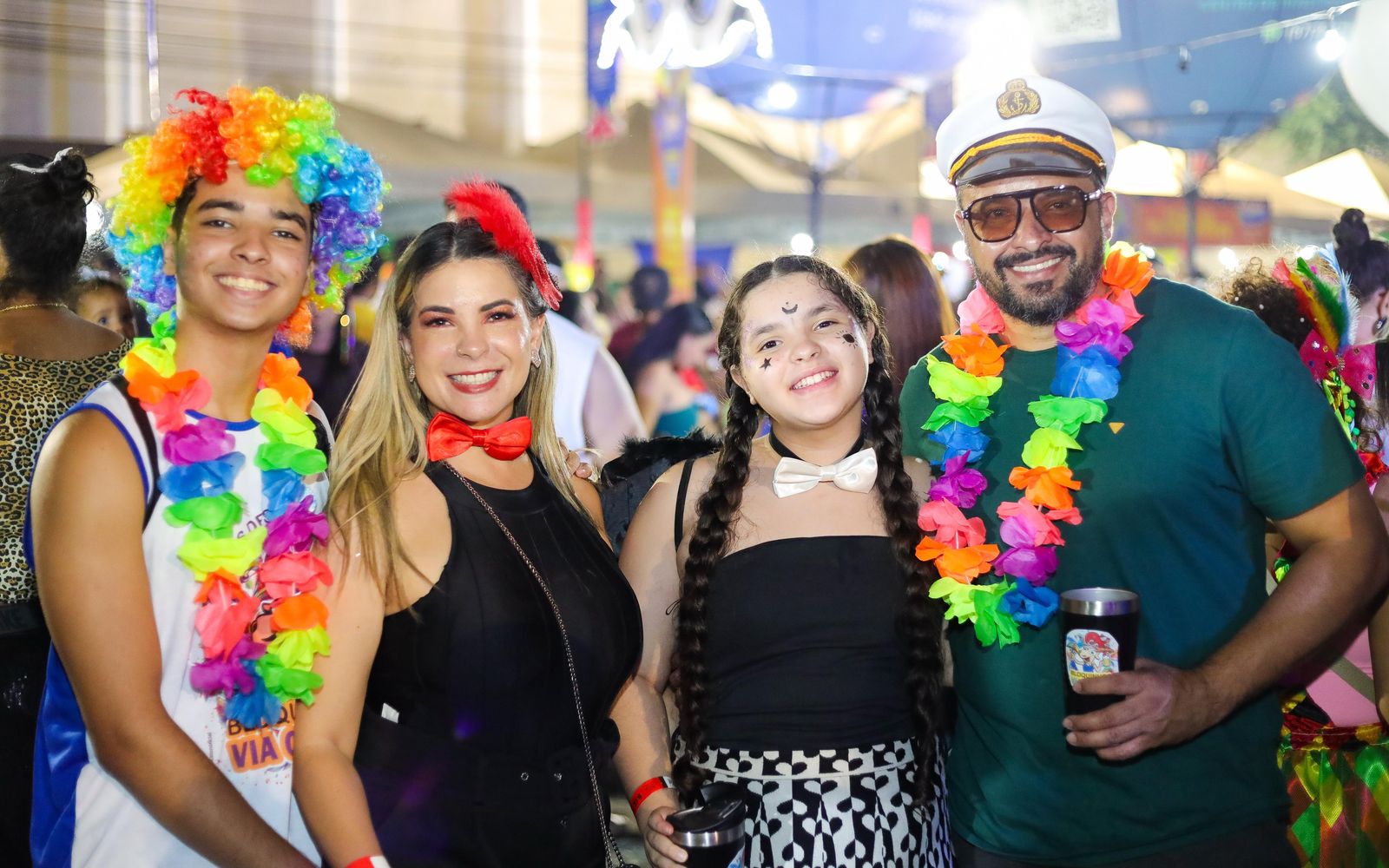 Carnaval de Petrolina revela histórias por trás das fantasias