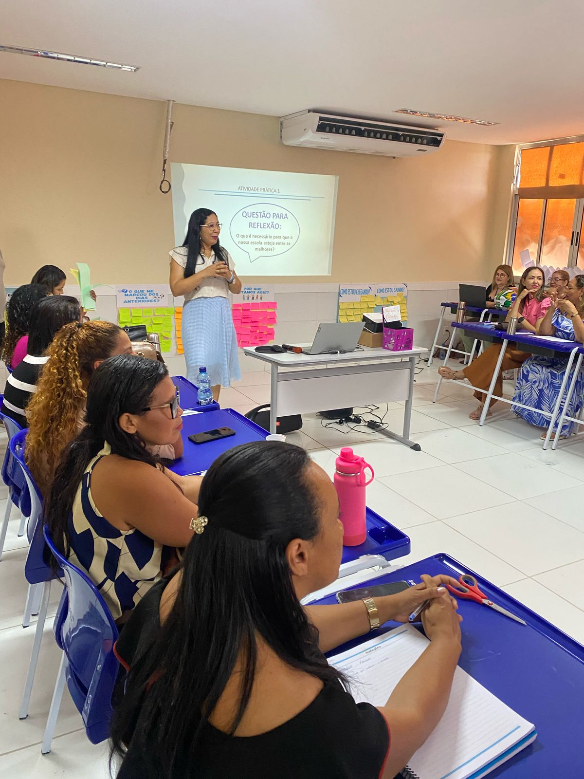 Prefeitura de Petrolina oferece formação para professores das novas Escolas em Tempo Integral