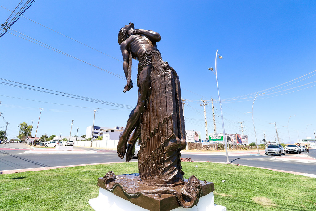 Petrolina: Monumento Apóstolo São João Batista do Apocalipse é símbolo de amizade e fé  