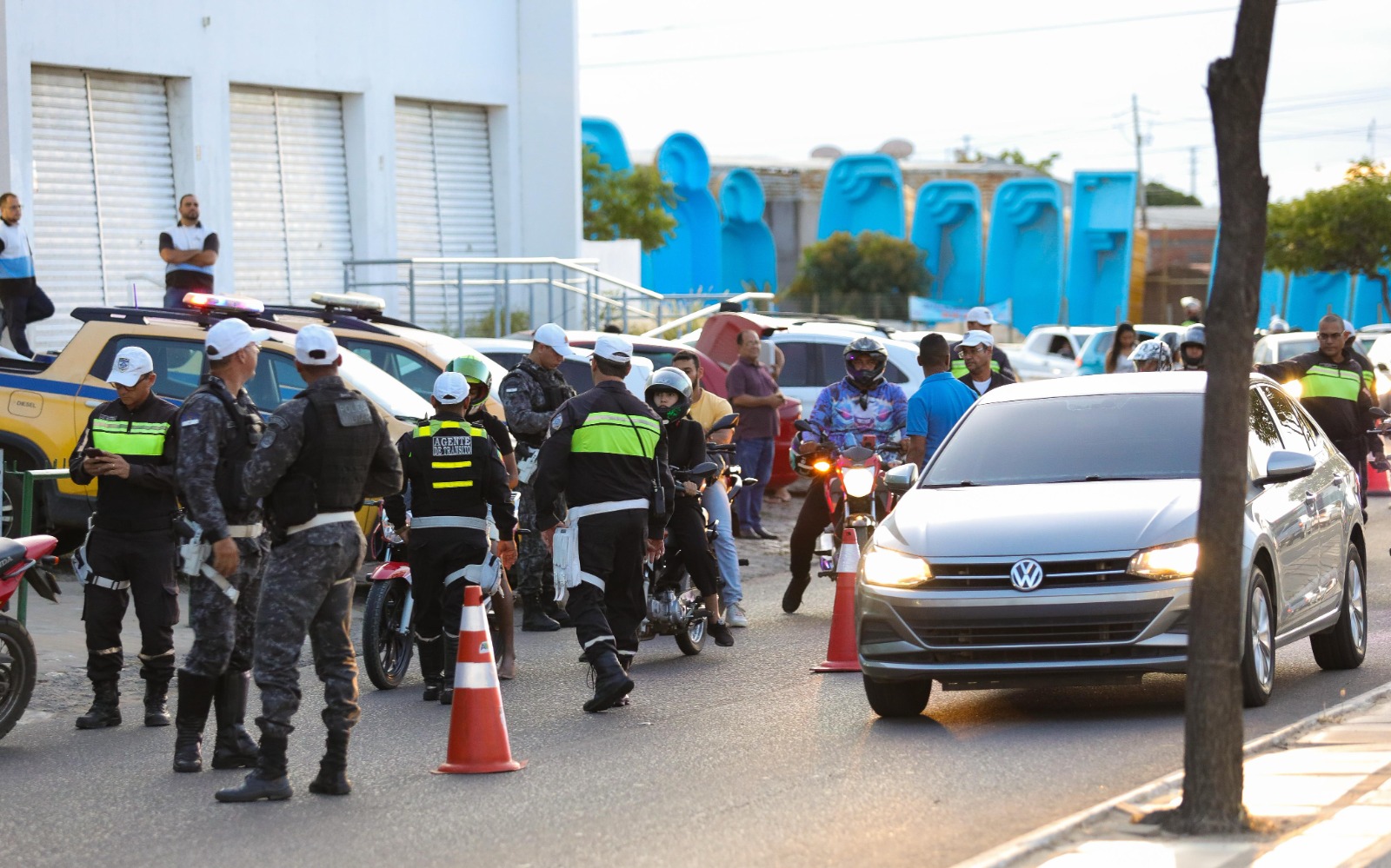 Petrolina continua com a fiscalização de motocicletas de transporte por aplicativo
