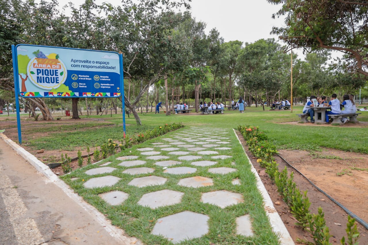 Prefeitura de Petrolina promove ação inclusiva para dar visibilidade ao autismo com lazer, arte e cidadania