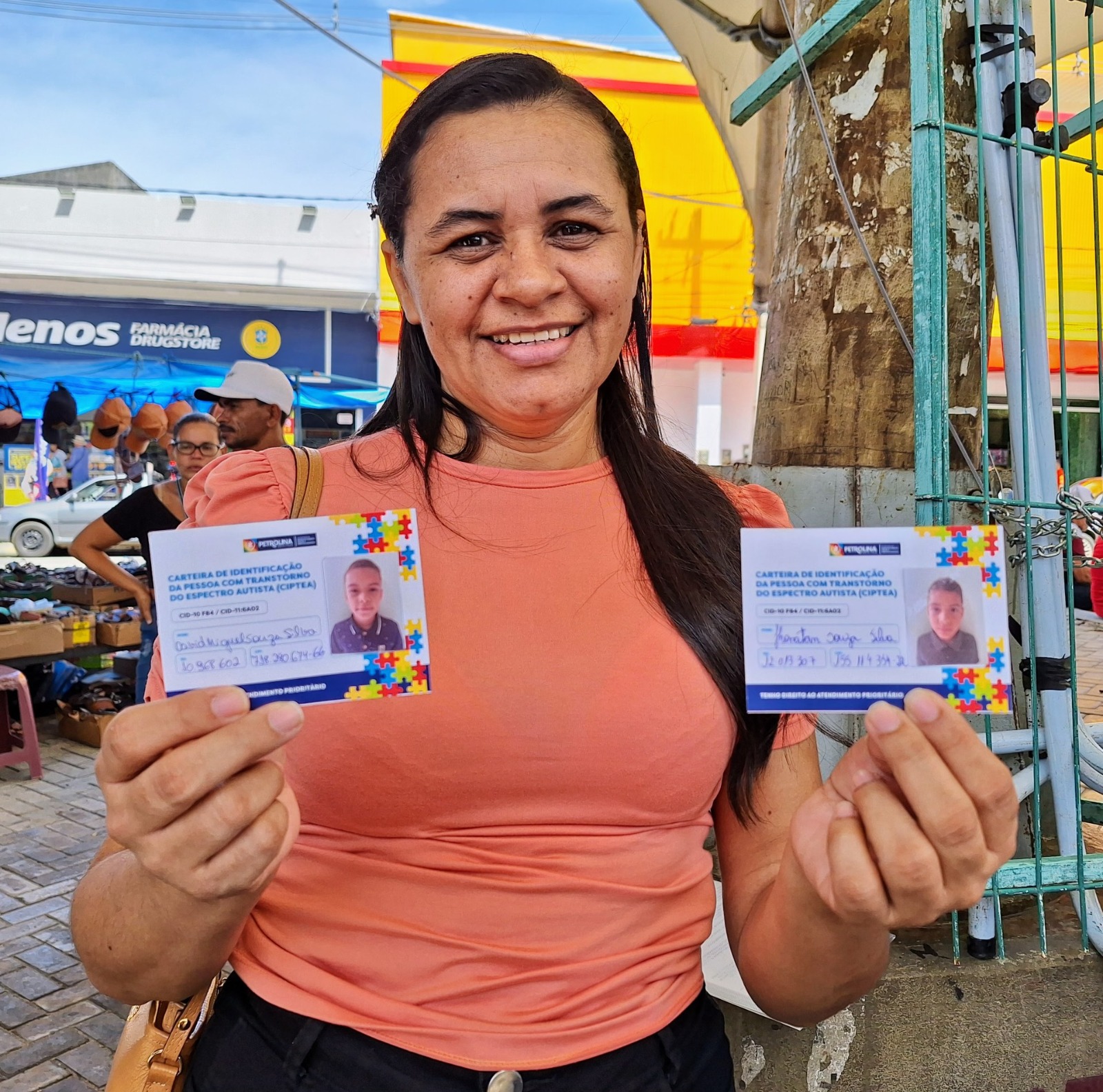 Abril Azul: ações da Prefeitura de Petrolina reforçam o protagonismo familiar e a inclusão de pessoas com autismo