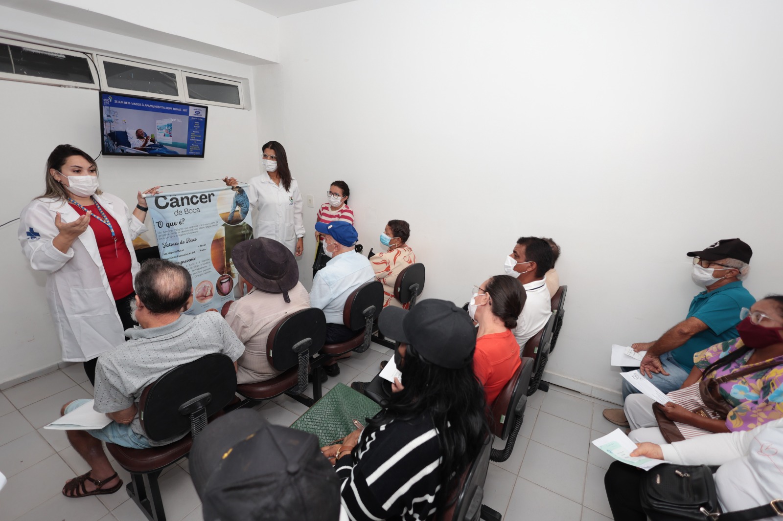 Prefeitura de Petrolina fortalece cuidados com a saúde bucal em ação no Hospital de Câncer Dom Tomás