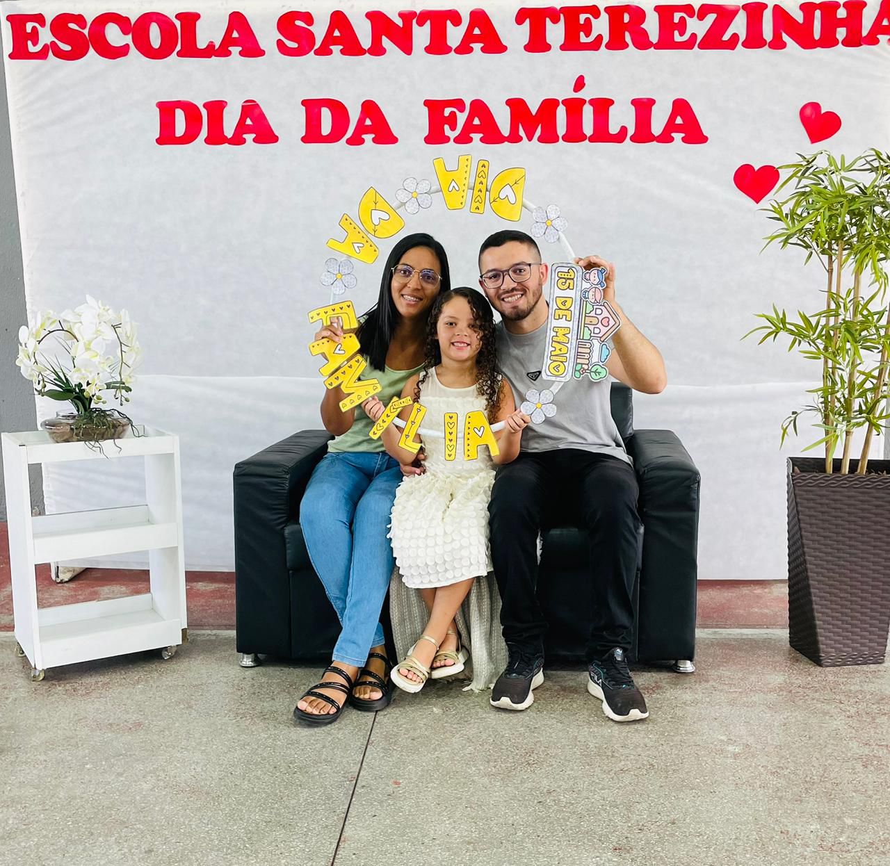 Rede municipal de ensino valoriza vínculos familiares em comemoração do Dia da Família