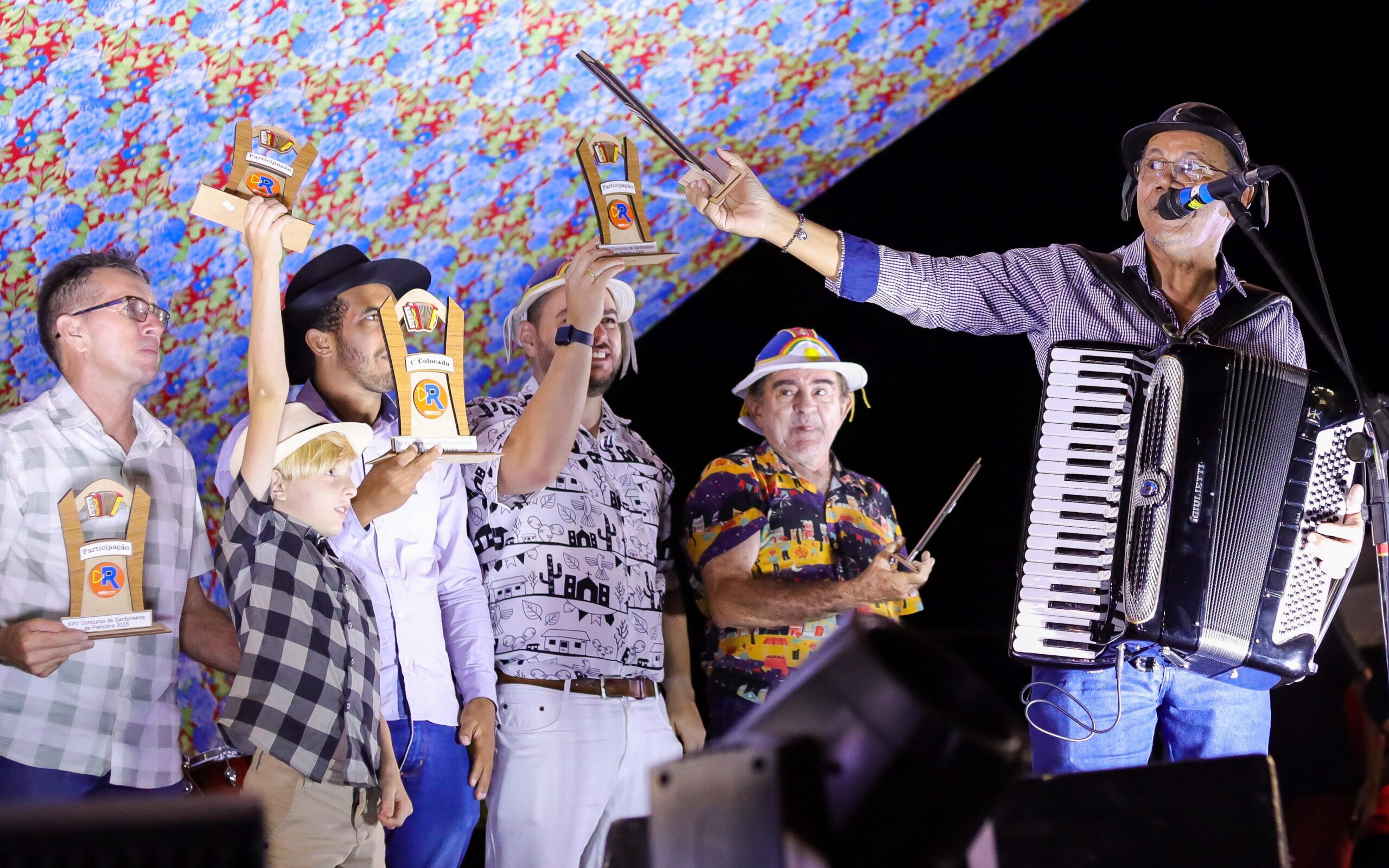 Com a Concha Acústica lotada, Concurso de Sanfoneiros aquece a noite com muito arrasta-pé