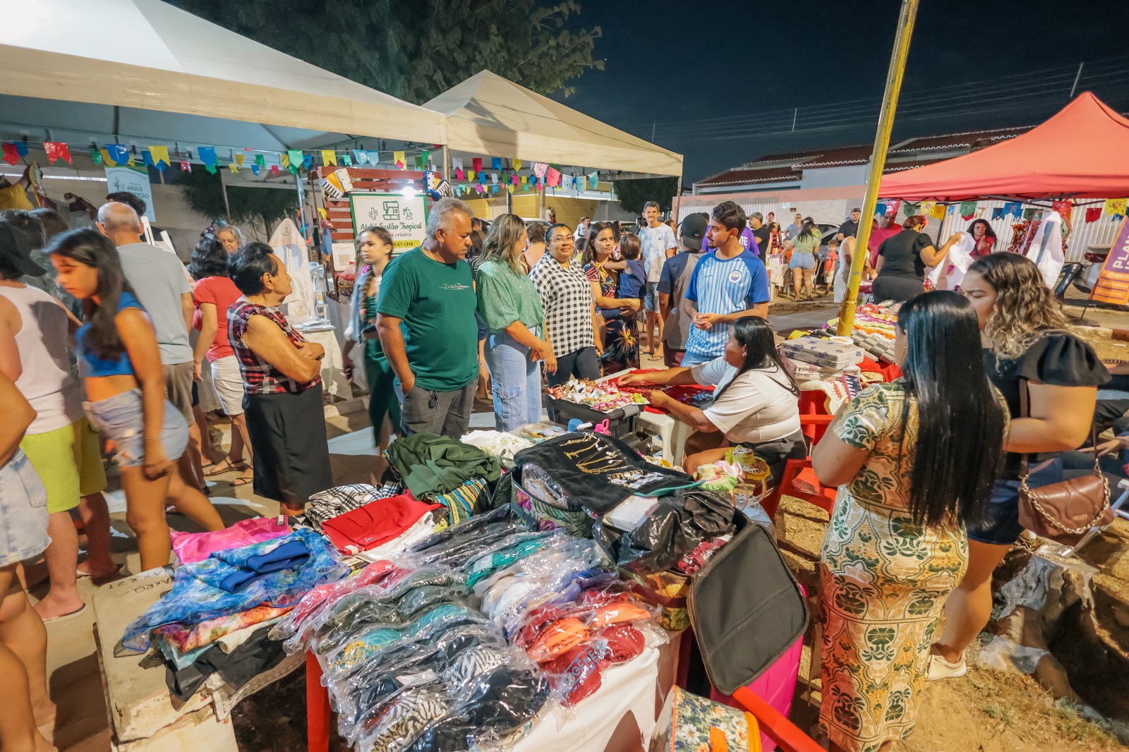 Programa ‘Meu Bairro Empreendedor’ chega a duas comunidades de Petrolina neste sábado